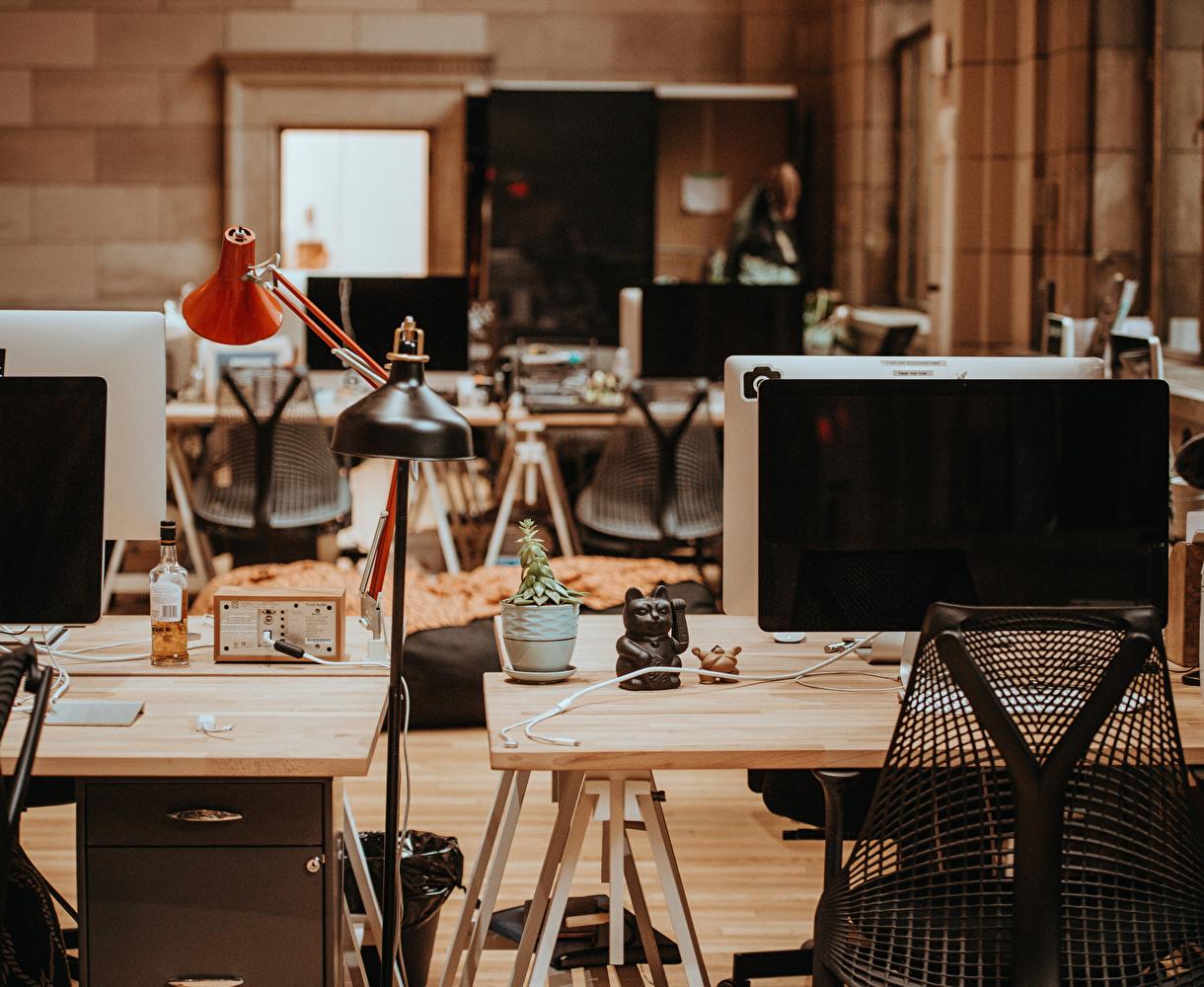 5 astuces pour profiter de ton bureau pendant l'été au 🇱🇺